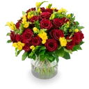 Kytice růží s fréziemi